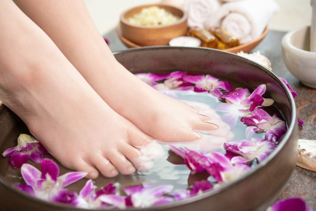 Foot soak image Foot soak image